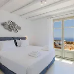 Villa Renovated Luxury Oceanview With Pool In Mykonos *